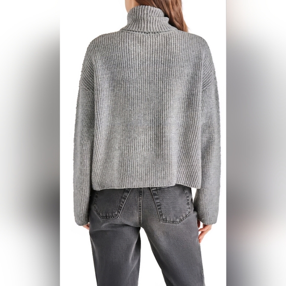 NWT Steve Madden Astro Sequin Turtle Neck Sweater In Heather Gray ~ Small - Picture 3 of 6